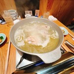 橙 - 2024/11  鶏の旨みがシンプルに美味しい