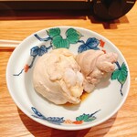 橙 - 2024/11  骨付きモモ肉、スネ