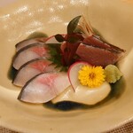 ツバメキッチン - しめ鯖、鰹刺身