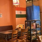 スワズ インド アジアン レストラン＆バー - 店内
