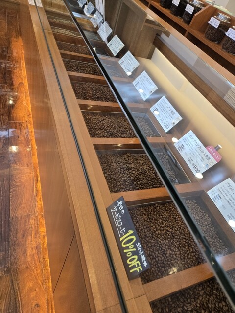 MOUNTAIN COFFEE BEANS SHOP photo 3