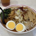 蒙古タンメン中本 - 極味噌卵麺