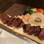 ビフテキのカワムラ 三宮本店 - 