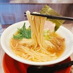 来々軒 - 麺リフト