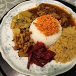 Sri Lanka Restaurant Mr.Thuna Paha - 