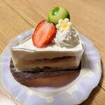 ケーキ&カフェ ニコル - マスカルポーネ フレーズ　800円