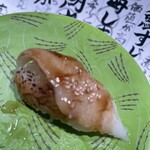 根室花まる - えんがわ炙り醤油