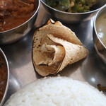 モモ - Momo Special Khana Set（Papad）