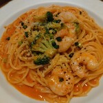 鎌倉パスタ - 料理写真:ぷりぷり海老のイセエビソース