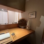 センティウ - 内観