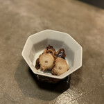 三品道場 - 島だこオイル煮