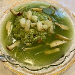 翡翠楼 本店 - 開運翡翠チャーハン