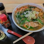 麺龍 - 料理写真:野菜あんかけラーメン