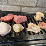 精肉屋の倅がただただ旨い肉を出す店 焼肉たけよし - 