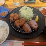 ポンチ軒 - ヒレ豚カツ