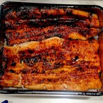 うなぎ 魚政 - 焼きのしっかり入った