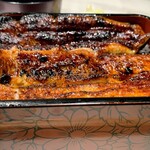 うなぎ 魚政 - 特上でもびっしり