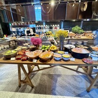 ザ タヴァン グリル＆ラウンジ - 