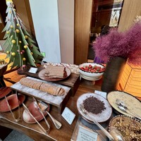 ザ タヴァン グリル＆ラウンジ - 