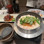 囲炉裏のおっきゃがり 活魚煙舎 - 