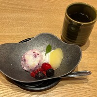 神戸牛 しゃぶしゃぶ おもき 離れ 銀座店 - 