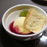 横浜 夜景 鉄板焼＆ステーキ 祥鳳 - チーズケーキ、バニラアイス、抹茶のわらび餅