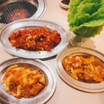 シンゴ - トクトクセット(右がトリモモ)