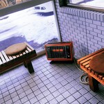 シンゴ - 待合スペース