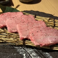 近江うし焼肉 にくTATSU 銀座店 - 