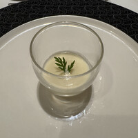 カントニーズ 燕 - 