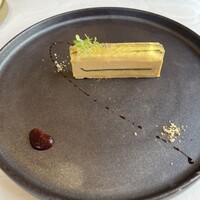 エヴォリュエ - 