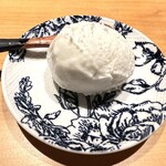 堂島焼肉料理店 - 【 ミルクジェラート 】