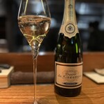 トムクリオーザ - 