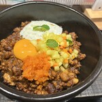 旦過スパイスカレー ARATA - 土鍋焼きキーマカレー