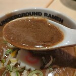 アンダーグラウンド ラーメン 頑者 - 特製つけ麺のつけ汁