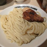 アンダーグラウンド ラーメン 頑者 - つけ麺
