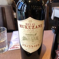 Russian Restaurant ROGOVSKI 銀座 - ジョージア産、何方もグラスでいただけます