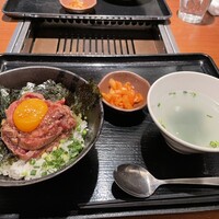 焼肉家 KAZU 神楽坂 - 