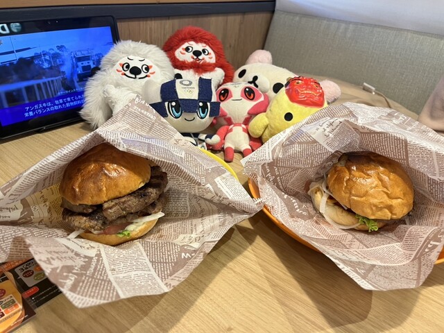 激レア ✨ 限定品 Big Boy トロフィー ハンバーガー レストラン 激レア ✨ 限定品 Big Boy トロフィー ハンバーガー レストラン 激レア