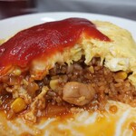 丸亀飯店 - ・「オムライス(¥850)」の断面。