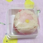 木村屋 - 上生菓子のサンタクロース型