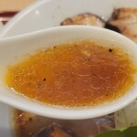 燃えよ麺助 - スープ