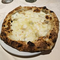 ナプレ 横浜高島屋店 - クワトロフォルマッジ