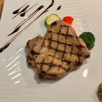 RED ROOM rooftop & grill - 