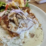 Mont Blanc - Chicken Steak Set – Shot with iPhone 15 Pro Ultra Wide Camera