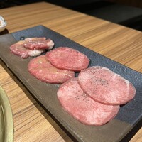 中目黒焼肉 登牛門 - 