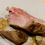 BUNA - 断面zoom 内はしっとりきめ細　外は香ばしい良い焼き具体　　byまみこまみこ