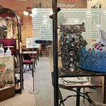 カフェ・アジール - お店出入口｡自動ドア｡