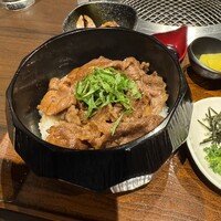 近江牛専門店 万葉 まえだ亭 - 