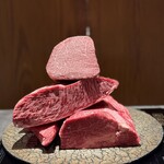 北海道焼肉 北うし - おにく